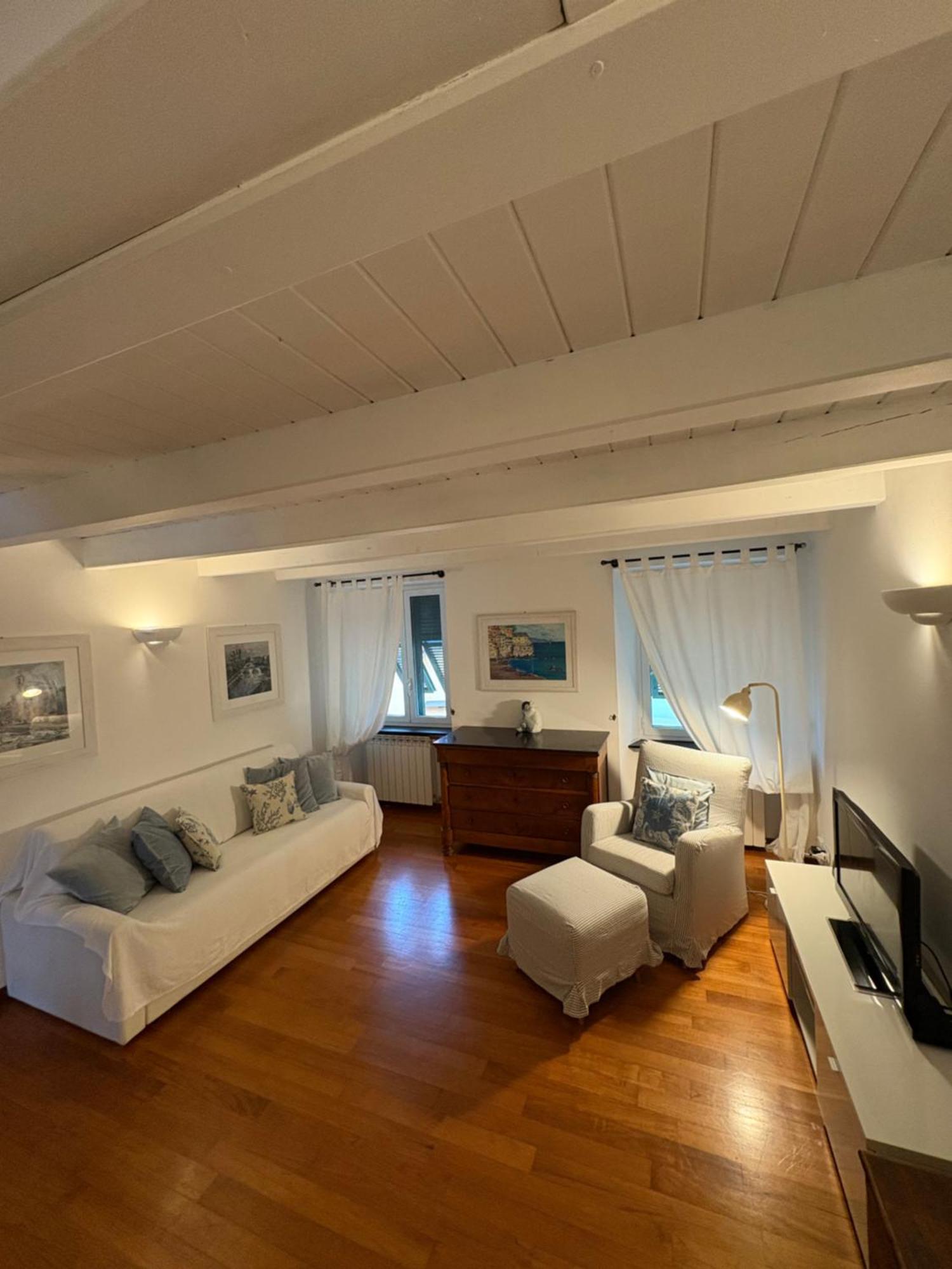Casa Sulla Spiaggia Di Boccadasse Genua Exteriör bild